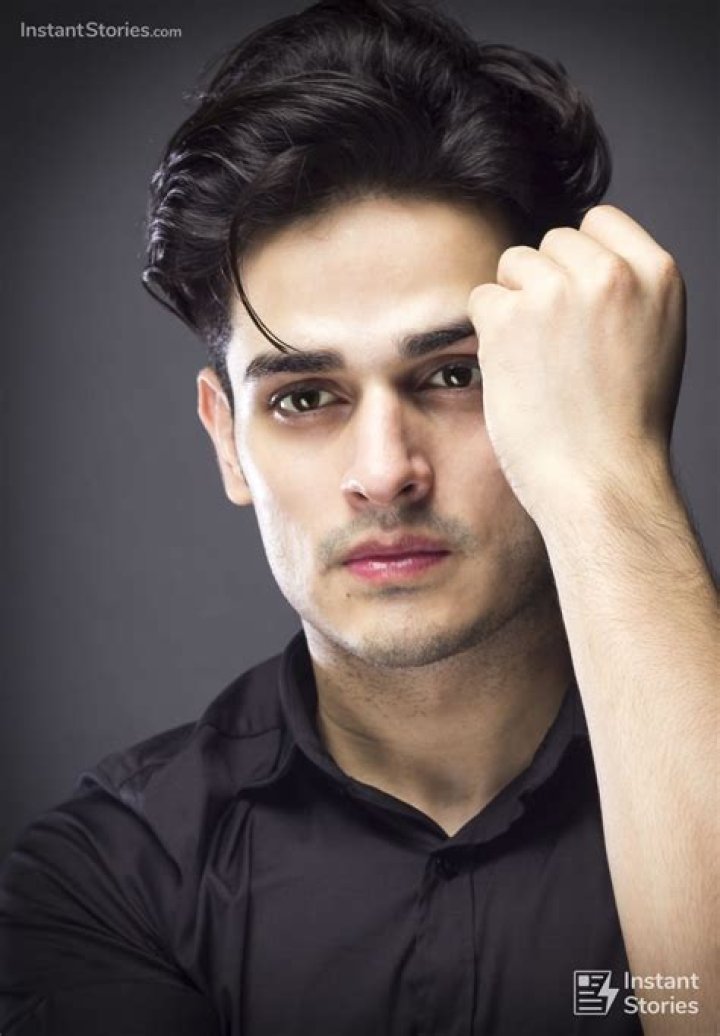 Priyank Sharma’s Biography, Age, Wiki, Girlfriend, Photos and More