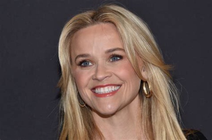 Reese Witherspoon Net Worth – How Much is Witherspoon Worth?