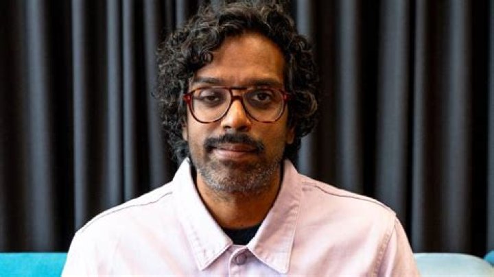 Romesh Ranganathan Bio, Wiki, Age, Wife, Dad, Eye, Kids, Tattoo, And Net Worth