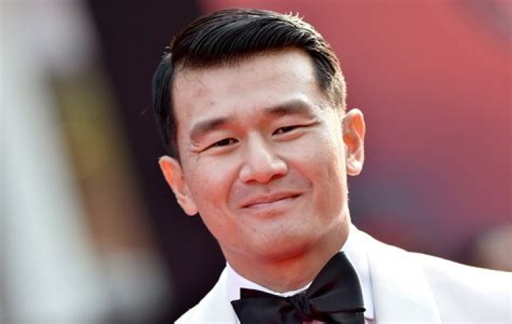 Ronny Chieng Actor, Bio, Wiki, Age, Height, Wife, The Daily Show, and Net Worth