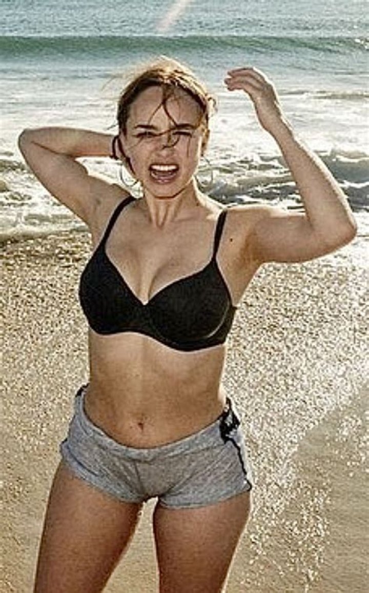 Rose Williams Movies, Bio, Wiki, Age, Height, Husband, Reign, Sandition, and Net Worth