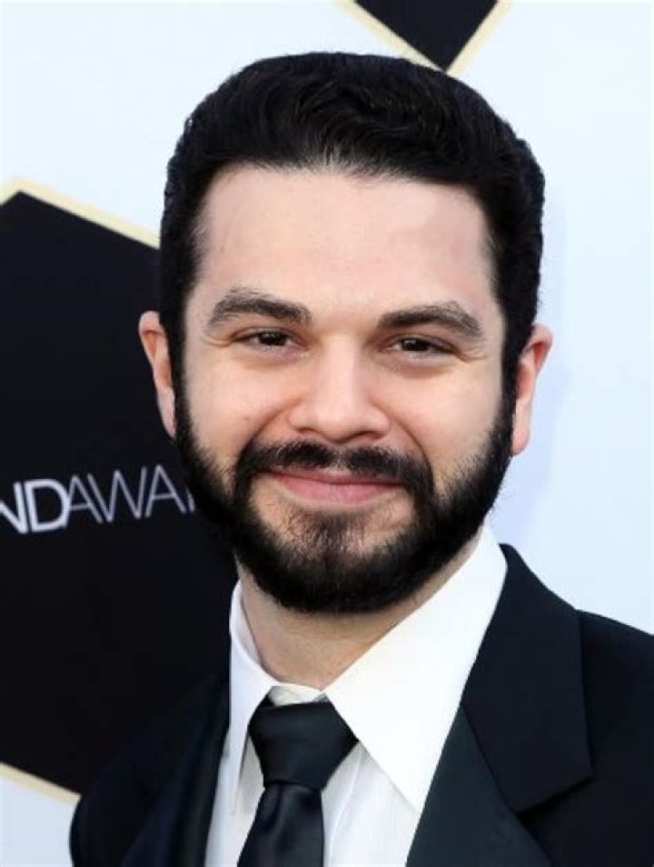 Samm Levine Actor, Bio, Wiki, Age, Height, Wife, Inglourious Basterds, and Net Worth