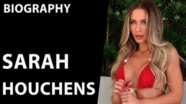 Sarah Houchens-Model & Social Media Influencer| Net Worth – Age, Height, Career, Wiki & Biography