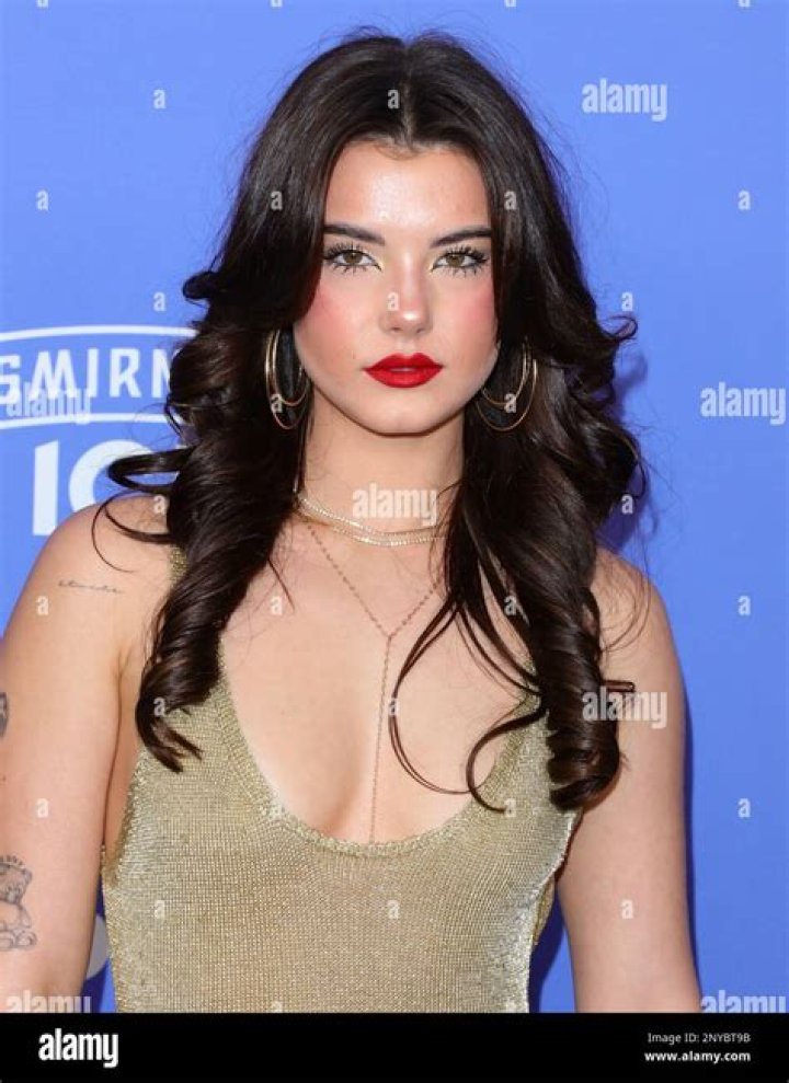 Sarah Jade Bleau Phone Number, WhatsApp Number Contact Mobile