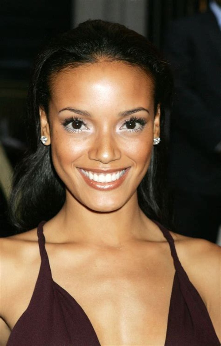Selita Ebanks – Biography, Facts & Life Story