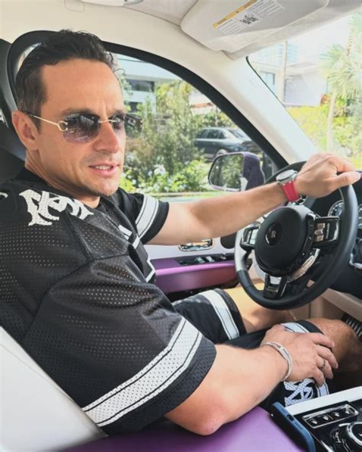 
YouTubers Vlad and Nikita’s Parents Sergey And Victoria Vashketova, The Duo Run 21 YouTube Channels In 18 Languages
