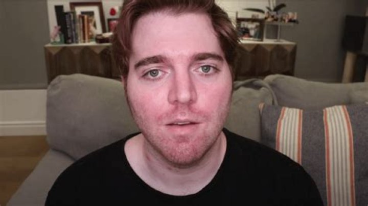 Shane Dawson Conspiracy Palette, Bio, Wiki, Age, Boyfriend, Podcast, Movies, And Net Worth