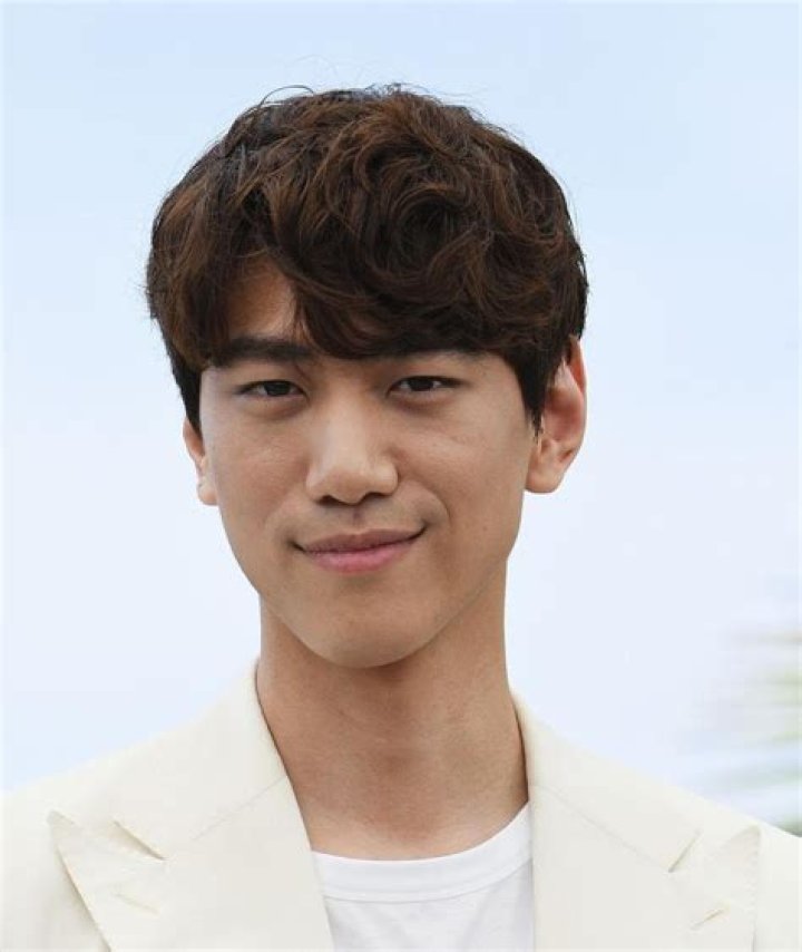 Sung Joon Actor, Bio, Wiki, Age, Height, Family, Wife, Modeling, Films, And Net Worth