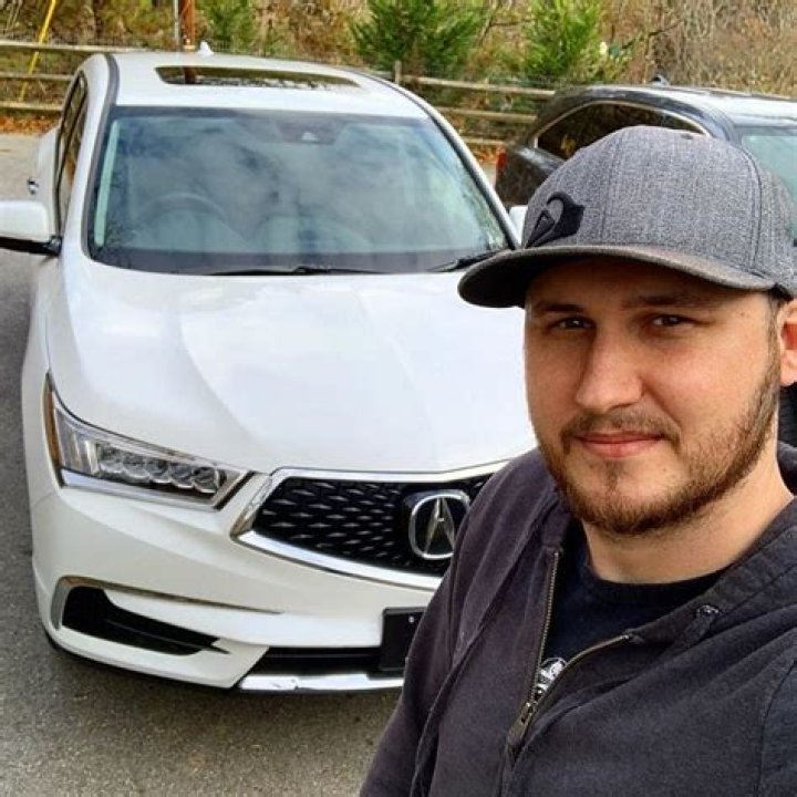 Taras Kulakov Net Worth