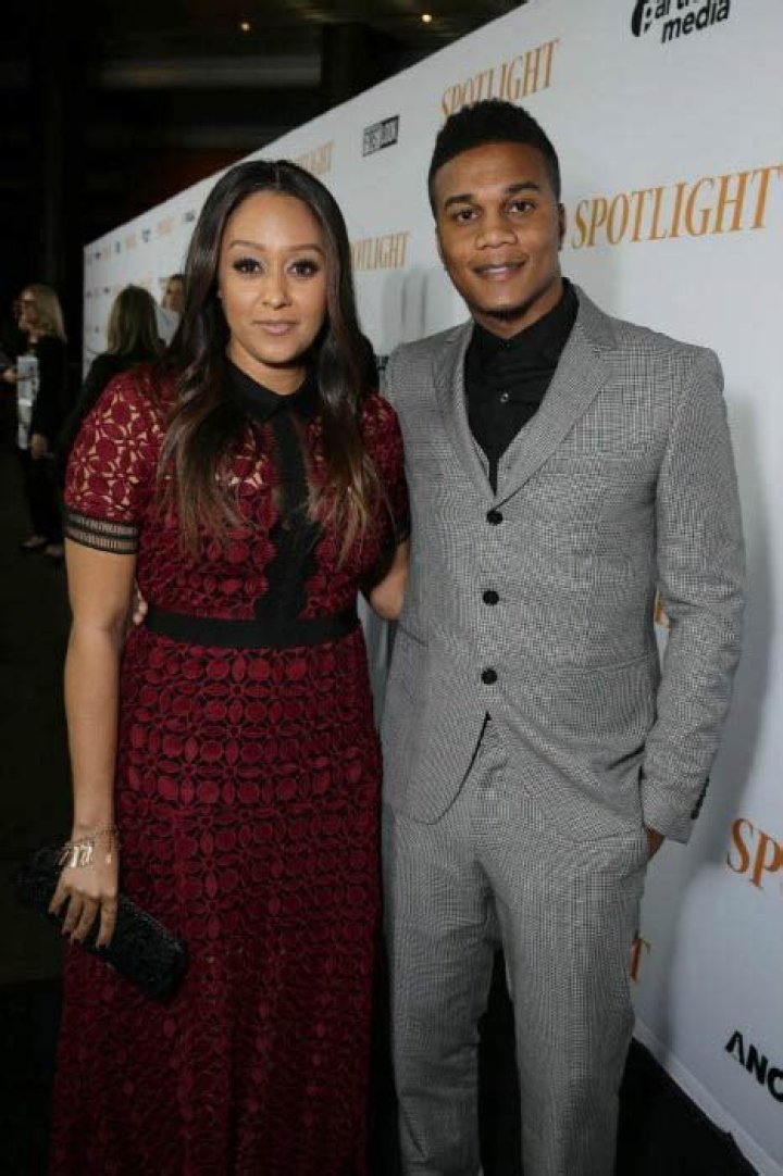 Tia Mowry Height