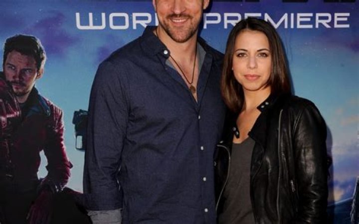 Travis Willingham- Wiki, Height, Wife, Net Worth