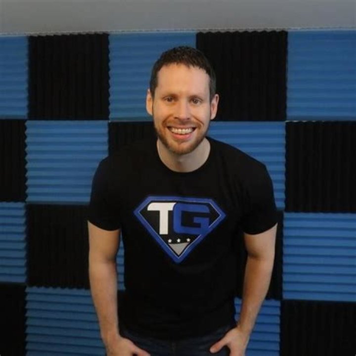 Troydan YouTube, Bio, Wiki, Age, Wife, Twitch, and Net Worth