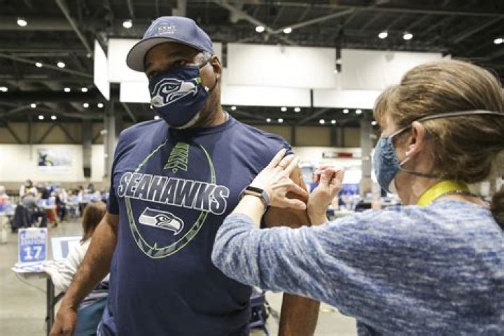 There Are More Than a Few NFL Players Who Won’t Say if They’ve Been Vaccinated