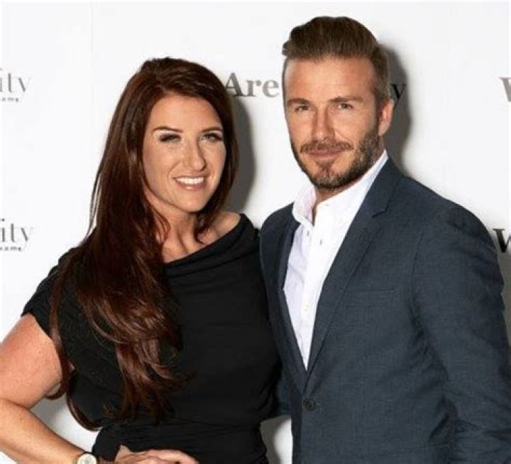 Victoria Beckham| Bio, Age, Net Worth, Relationship, Career